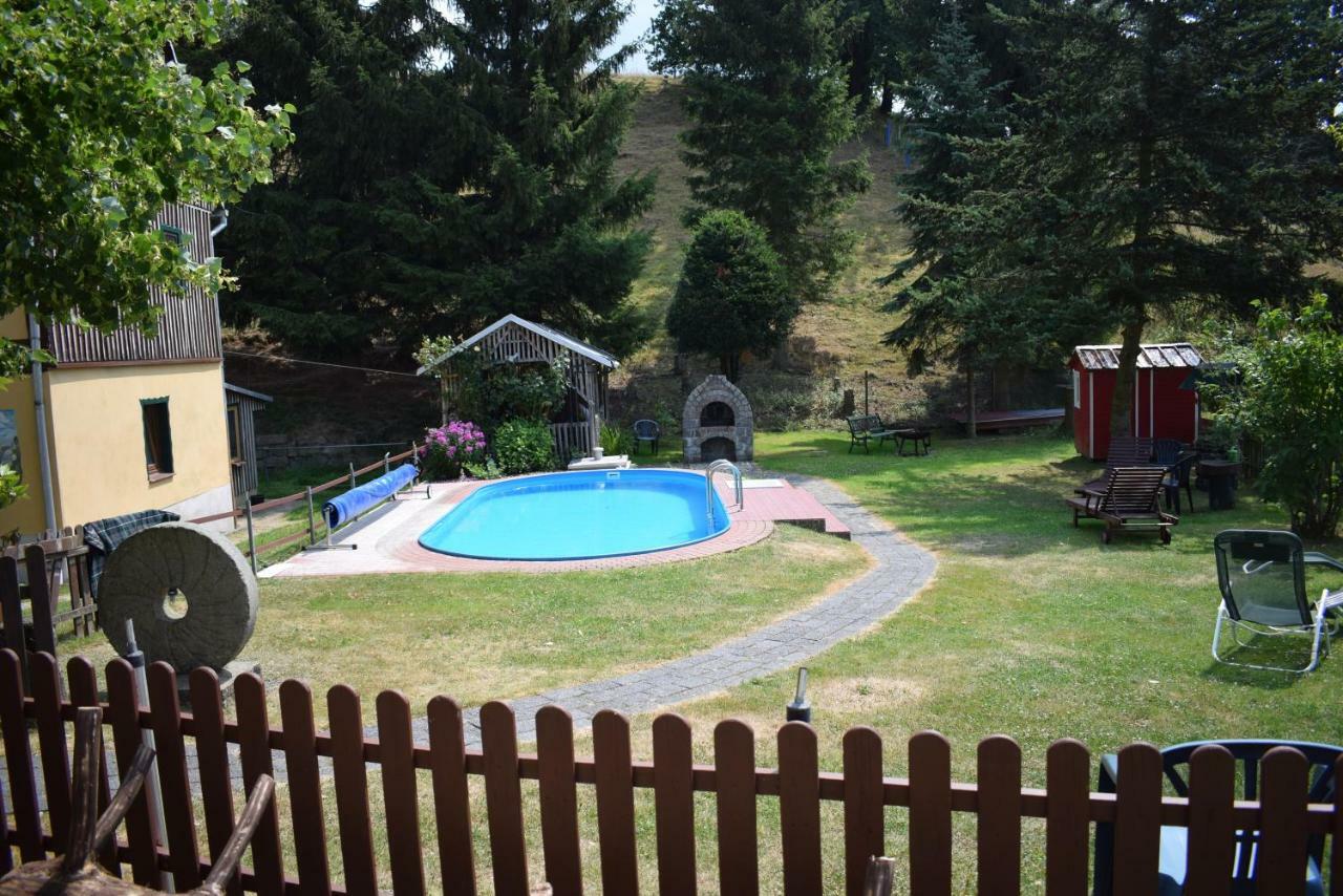 Ferienwohnung Waldmuehle Saupsdorf المظهر الخارجي الصورة